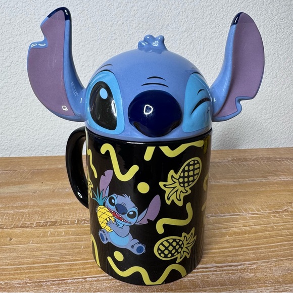 NWOT Disney Stitch Coffee Tea Mug With Removable Lid Cover. - Picture 1 of 12